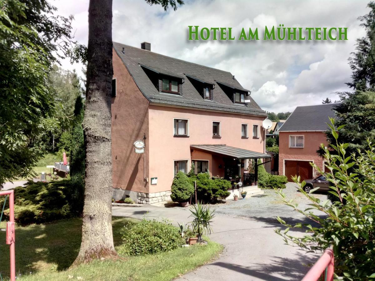Hotel Am Muehlteich Taltitz Esterno foto