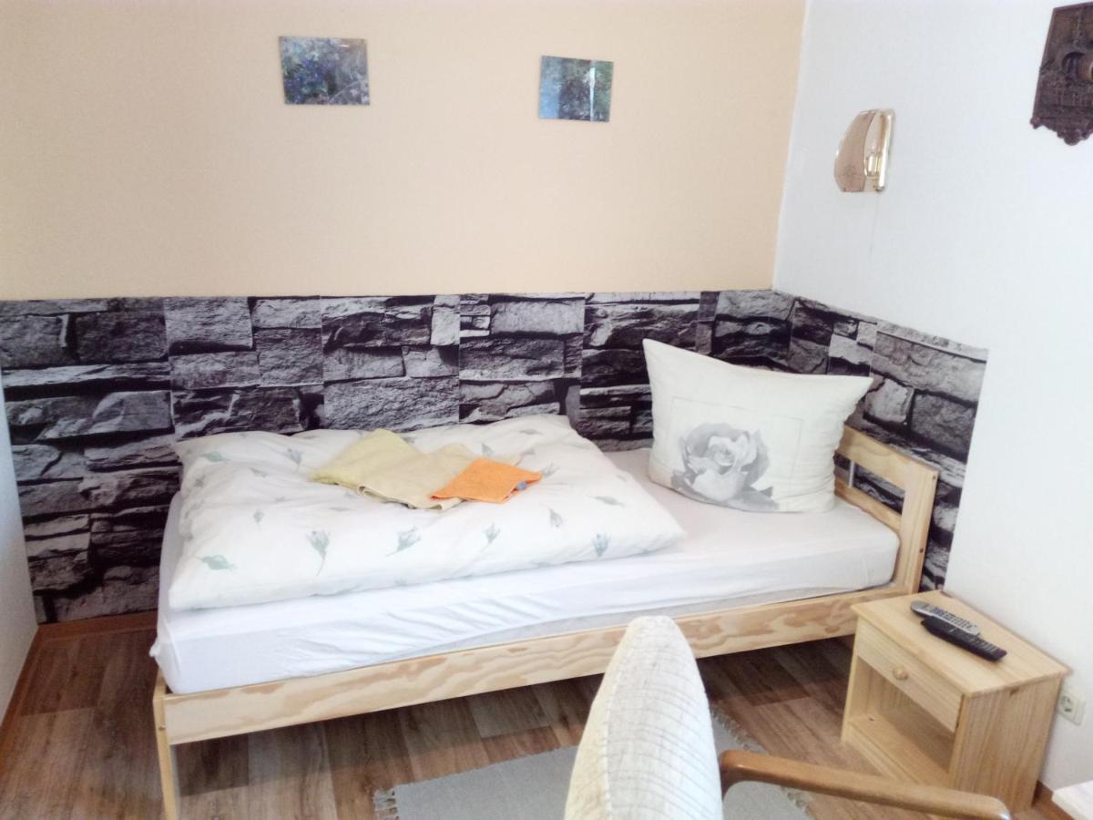 Hotel Am Muehlteich Taltitz Esterno foto