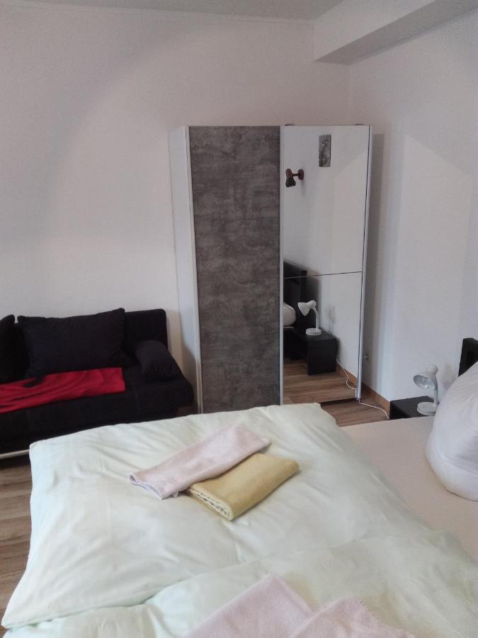 Hotel Am Muehlteich Taltitz Esterno foto